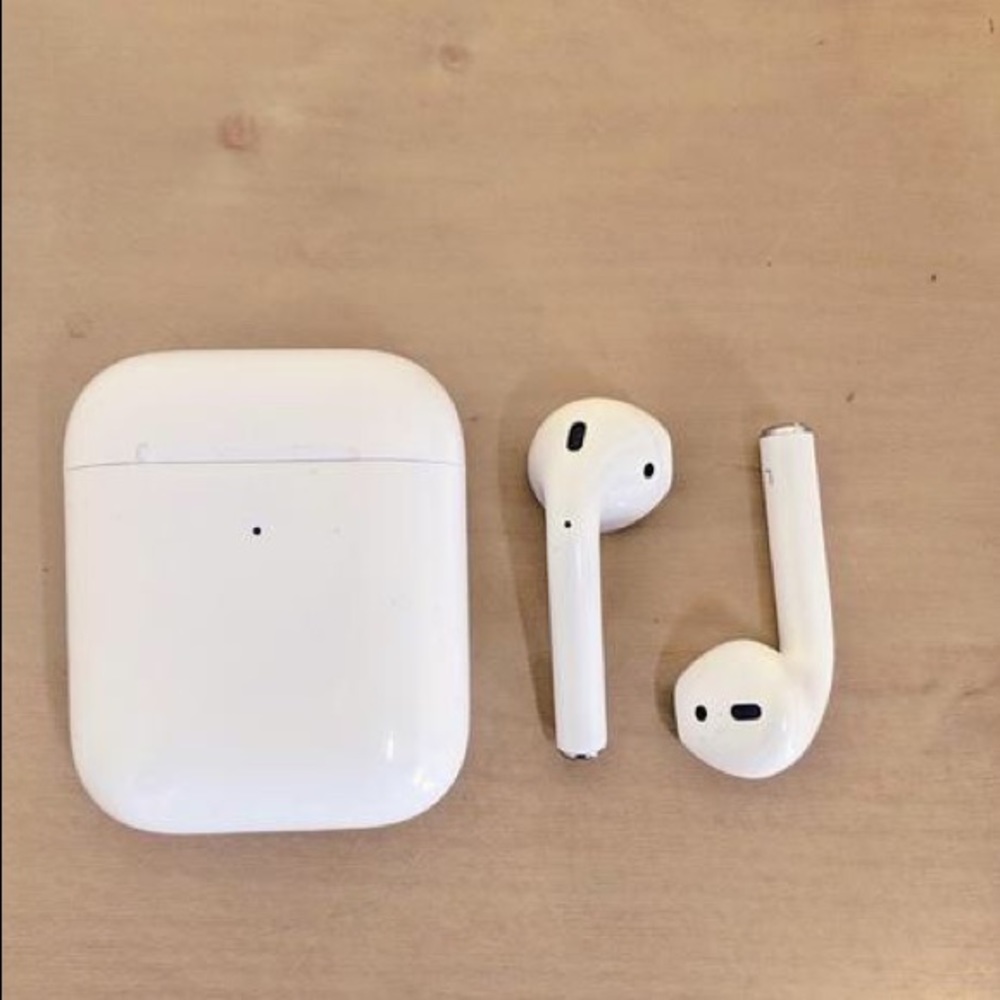 Apple air pods